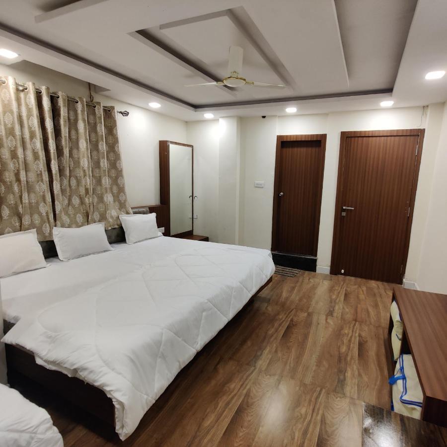 Hotel Shreeji Residency Pachmarhī Εξωτερικό φωτογραφία